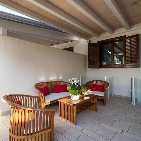 Villa Con Piscina
